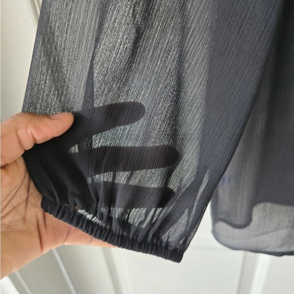 Loft Ann Taylor Sheer Blouse XS Black 3/4 Sleeves See Thru Pleated Front Y2k - Picture 6 of 11